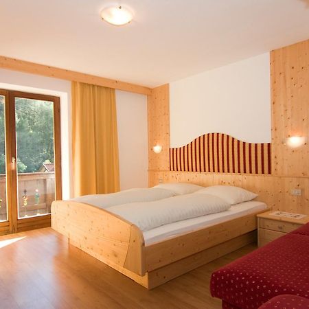 Pension & Appartament Anna Predoi Rum bild